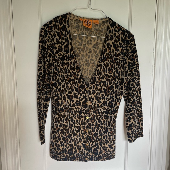 Tory Burch Sweaters - Tory Burch Animal Print Sweater Women’s Size Small